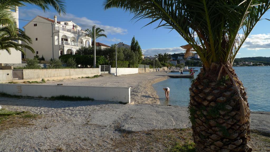 Apartments Tonka Trogir Ngoại thất bức ảnh